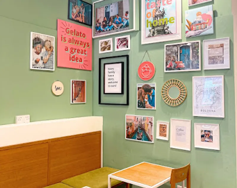 Unico Gelato & Caffé