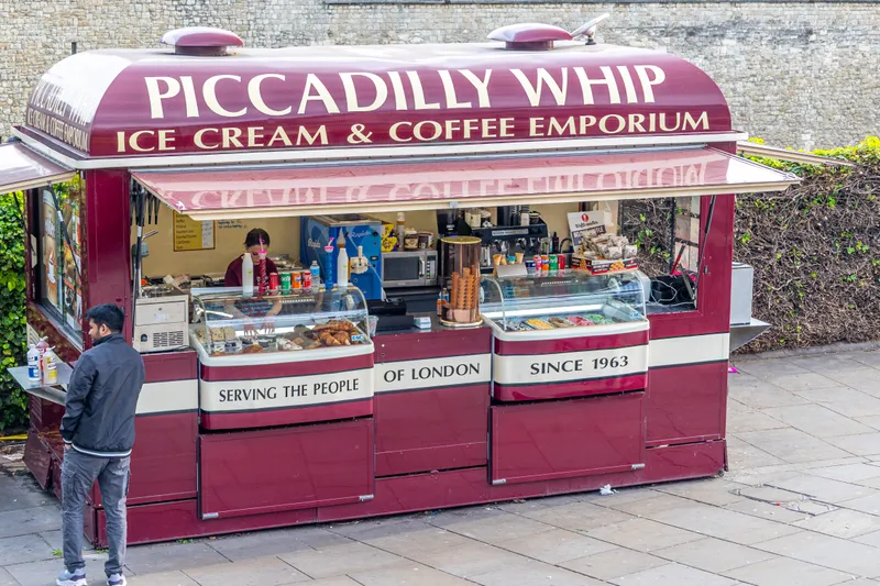 Piccadilly Whip