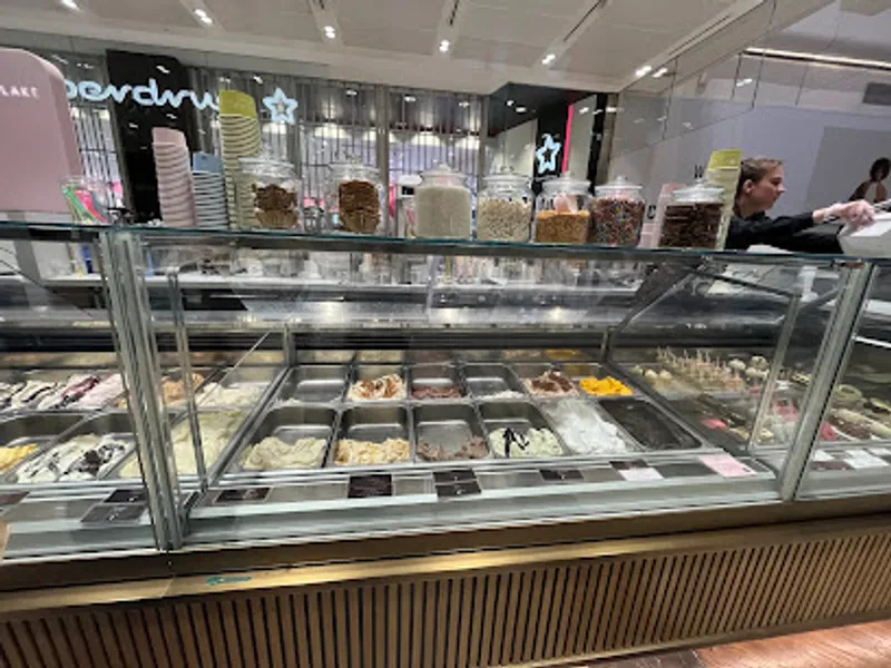Snowflake Gelato - Westfield, Stratford