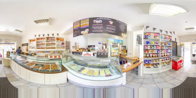 Roly's Fudge Pantry