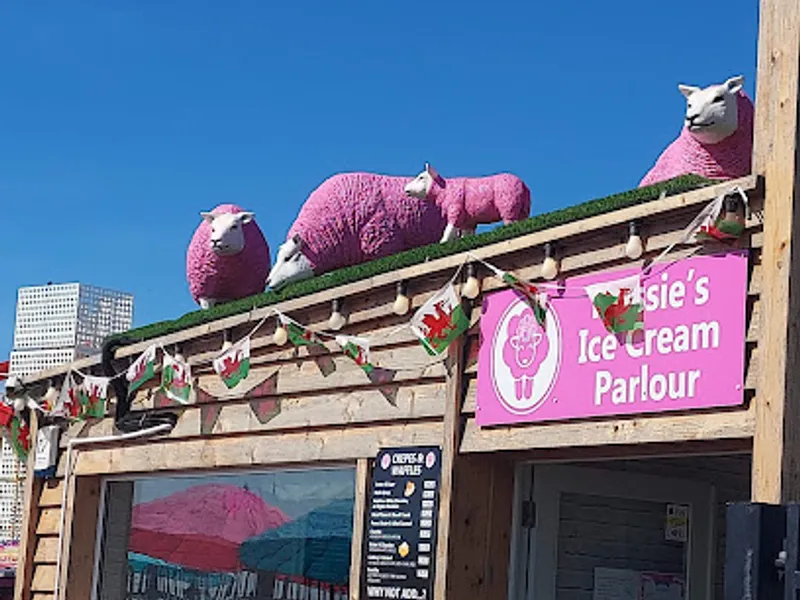 Flossie's Ice Cream Parlour