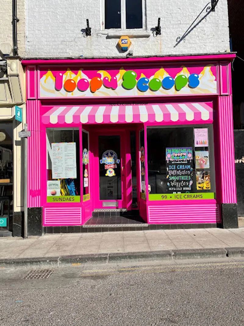 Loopy Scoops