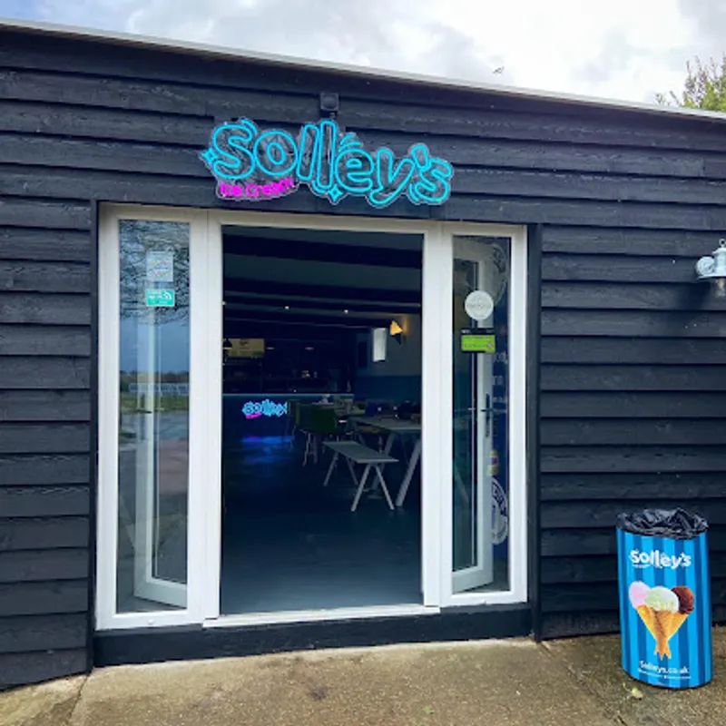 Solley's Ice Cream Parlour (Open March - December)