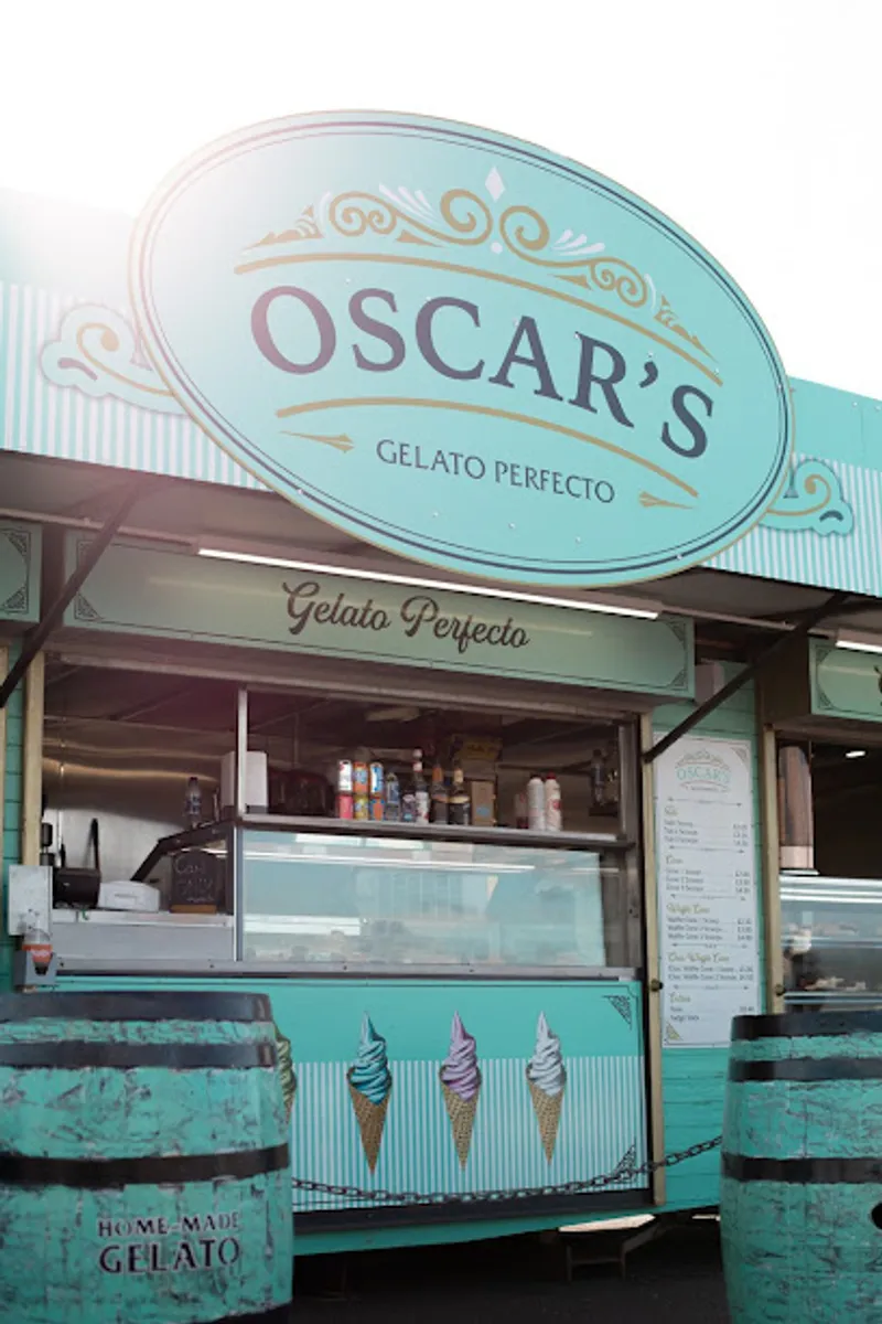Oscar's on the Prom