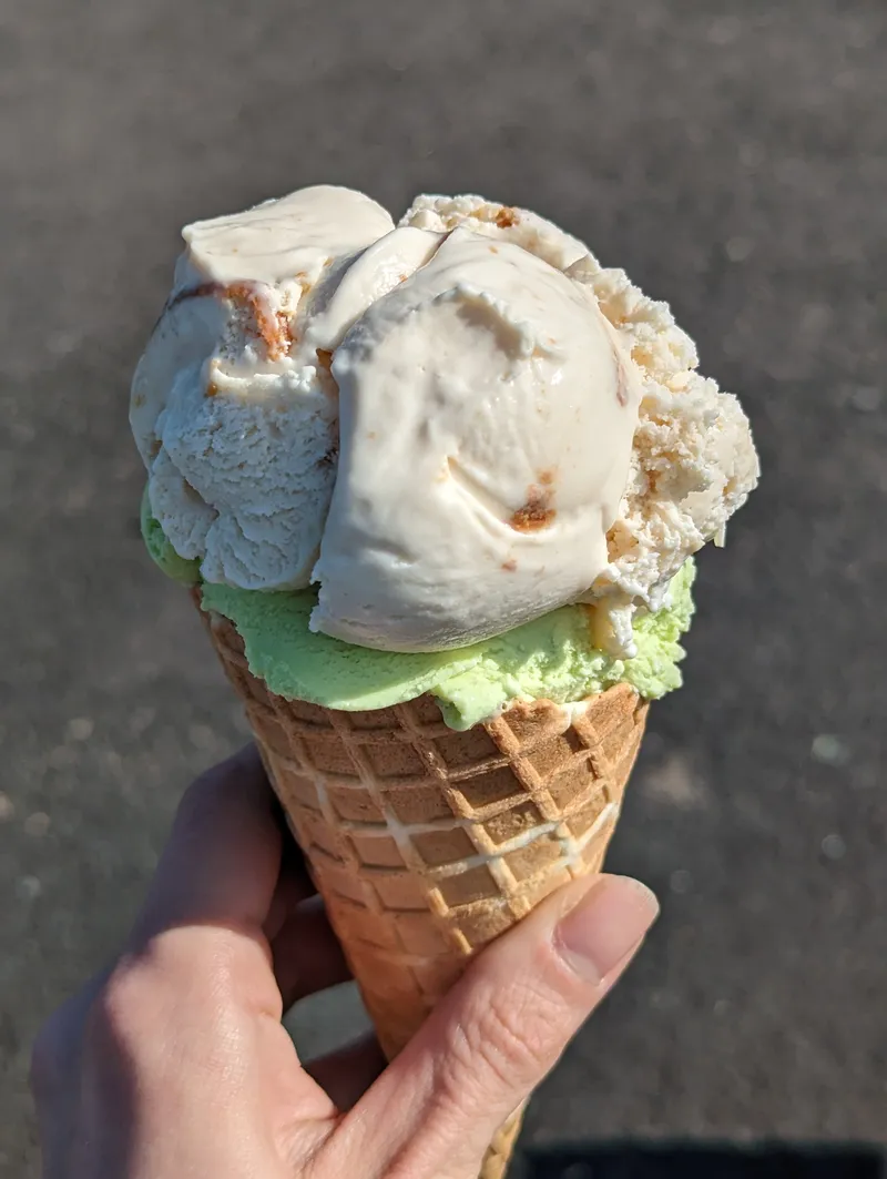 Mc Guinness ice creamery