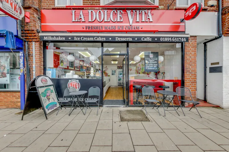 La Dolce Vita