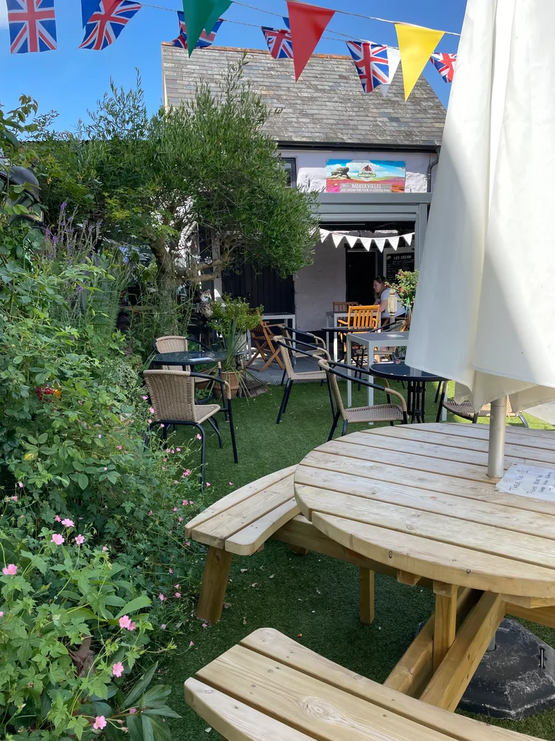 Baskervilles Ice Cream Parlour & Coffee Shop