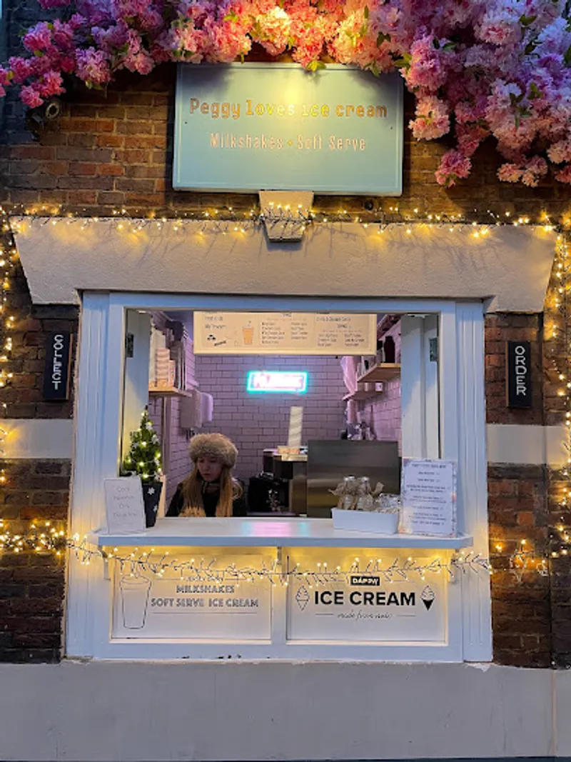 Peggy Loves Ice Cream