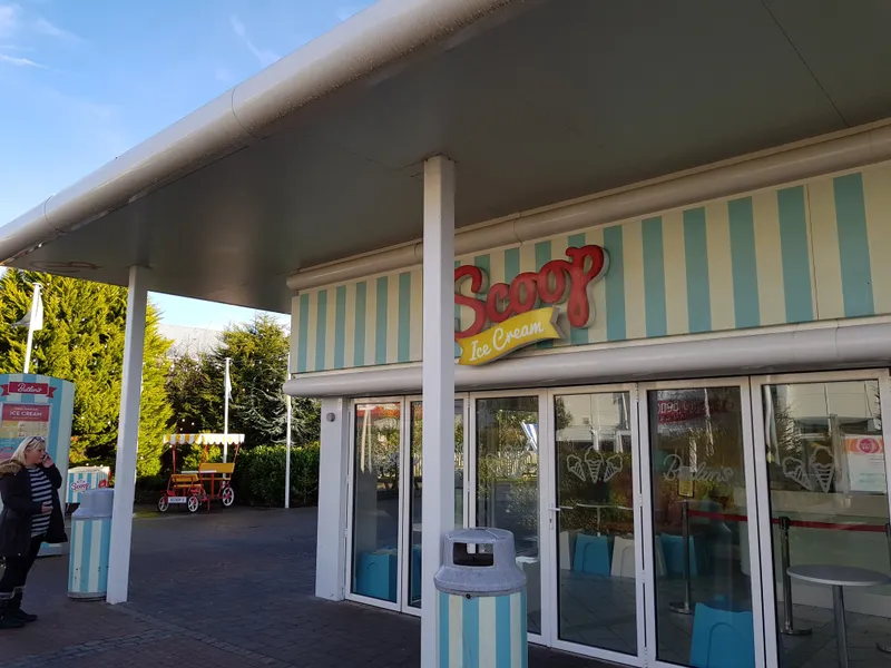 Scoop Ice Cream