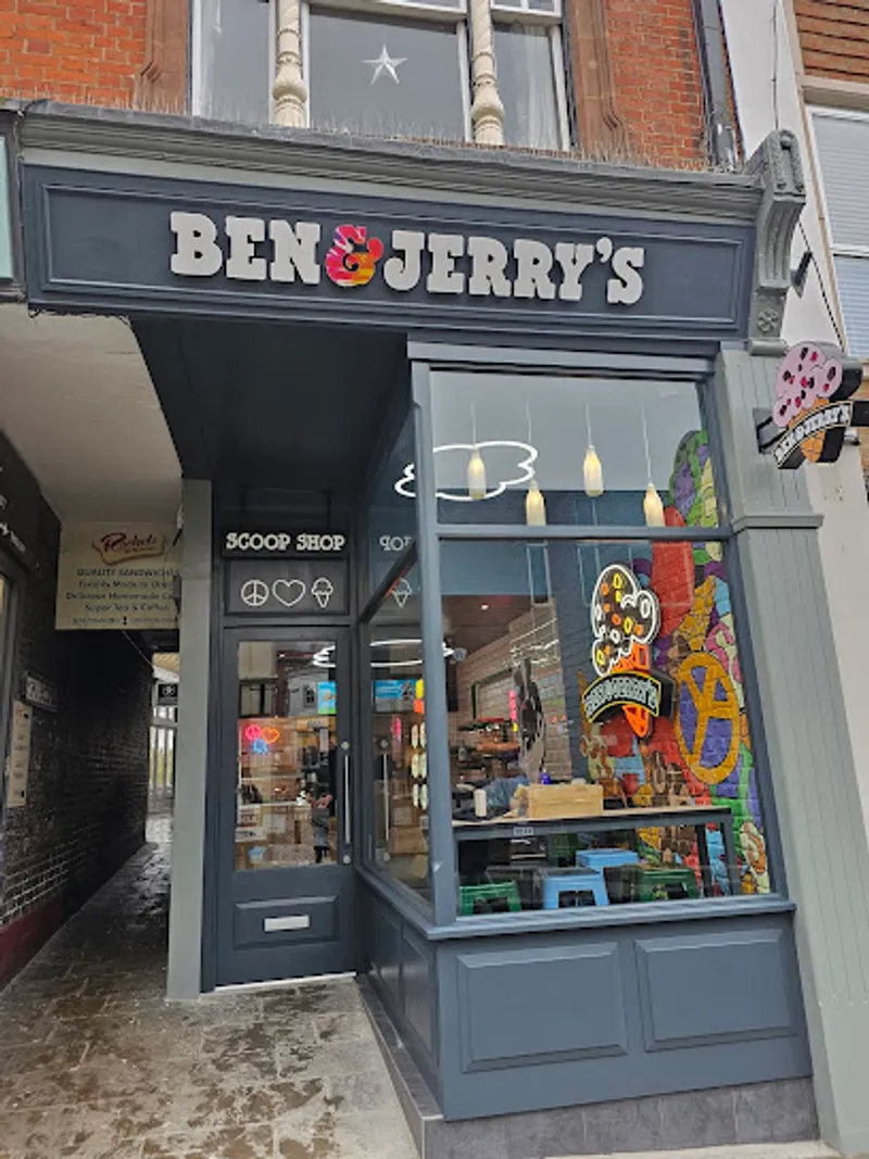 Ben & Jerry's Scoop Shop